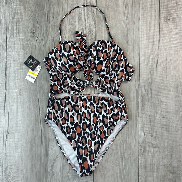 Bar III 'Run Wild' Swimsuit Leopard/Cheetah Animal Print Strapless/Halter M Knot - Picture 3 of 6
